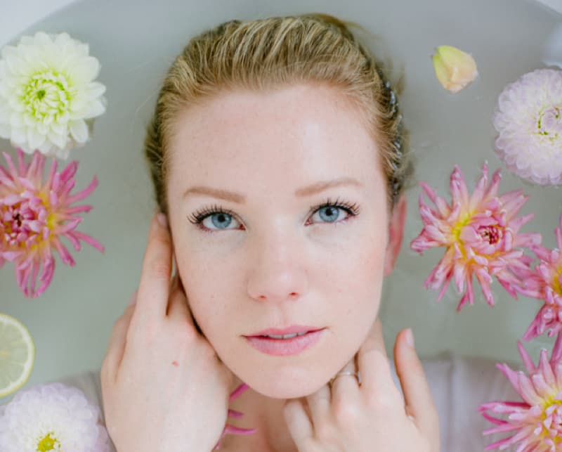 woman stepping out of cryospa